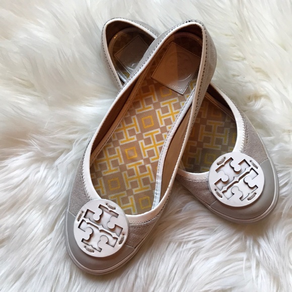 Tory Burch Shoes - Tory Burch cream and khaki canvas Channing flats